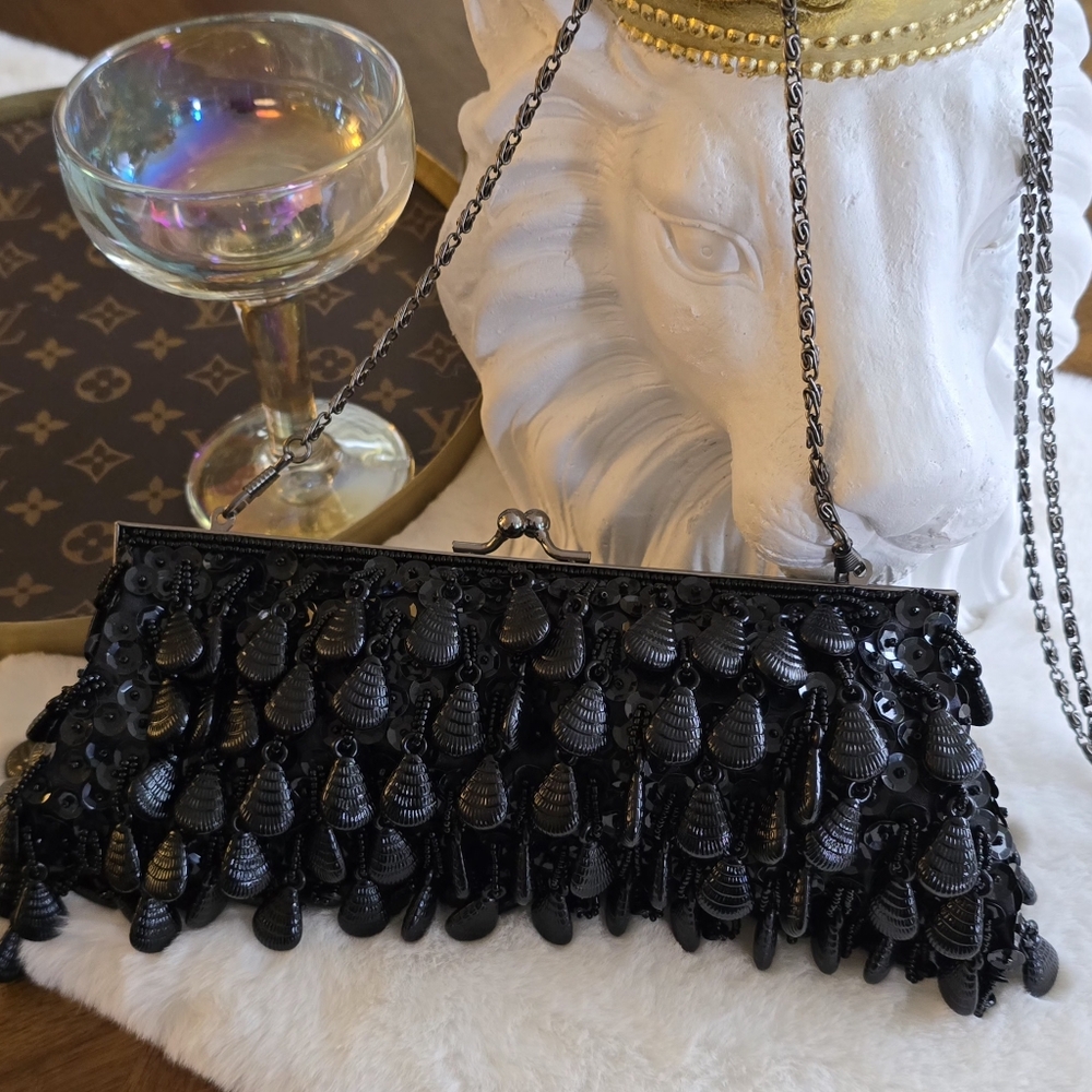 Elegant Black Sequin Clutch